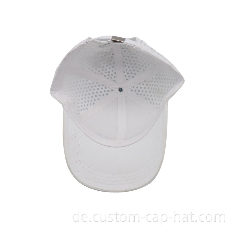 Weiße Baseballkappe White Baseball Cap
